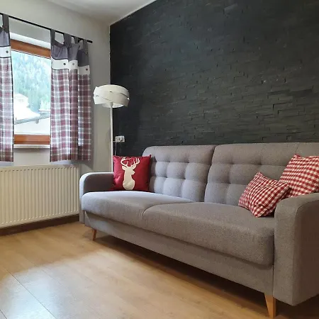 Eleonora Apartament *